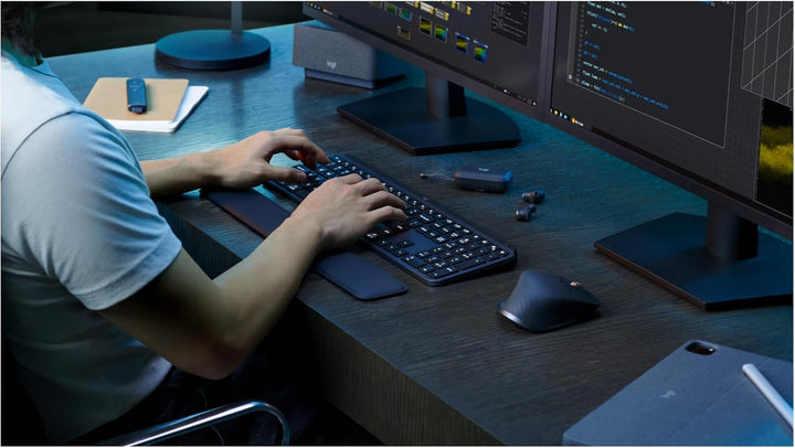 Logitech MX Keys S - Graphit, Skandinavisches QWERTY-Layout
