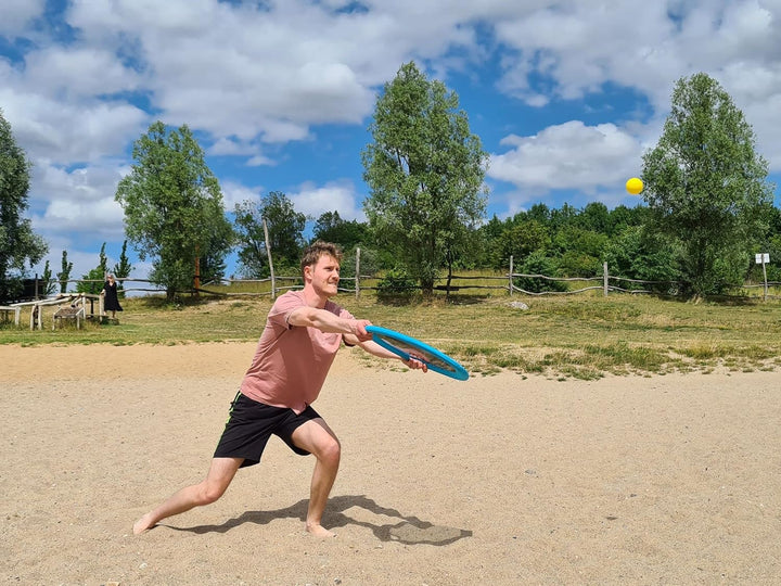 alldoro 60040 Beach Volley & Super Disc, 4 tlg. Set, Strand-Volleyball Wurfscheiben, Ø 50 cm, bunt f