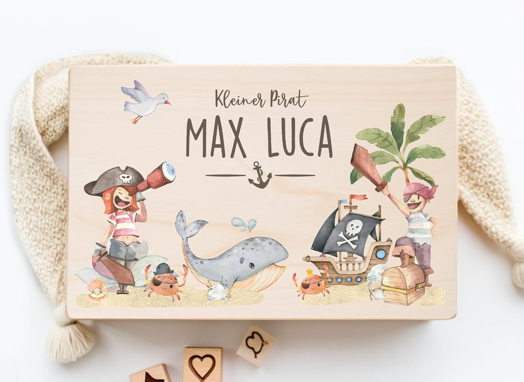 Little Deco Baby Erinnerungsbox Kleiner Pirat Holzkiste personalisiert | 40 x 30 x 22 cm | Erinnerun