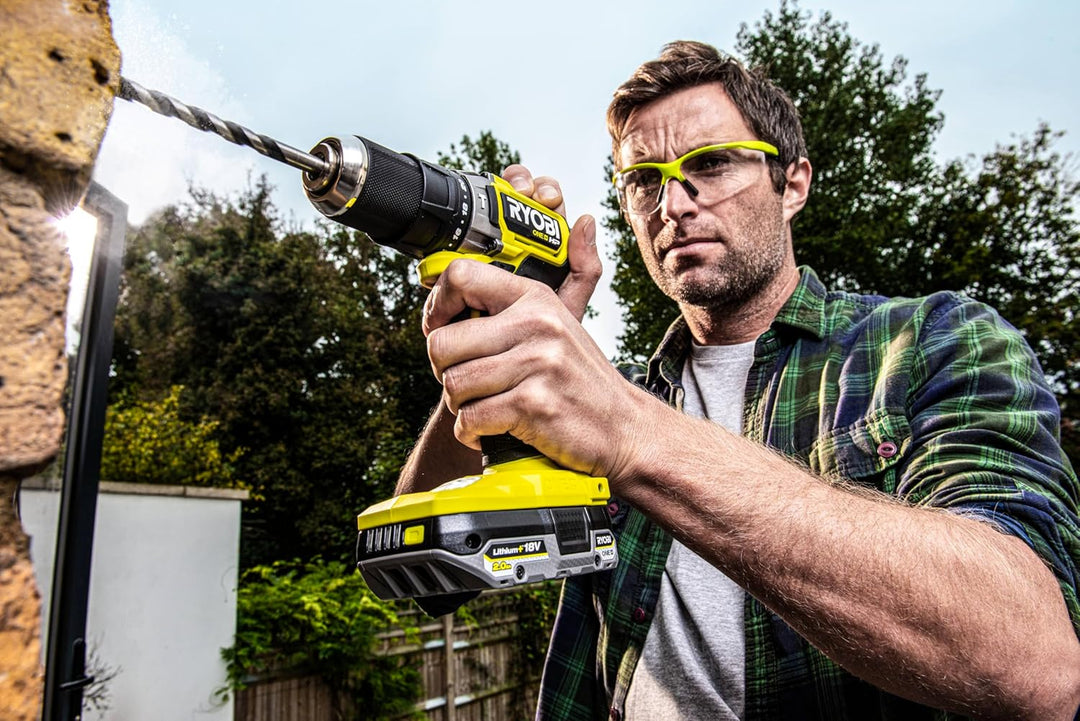 RYOBI Starterset RC18120-242X, 1 x Lithium+ Akku 18 V – 4,0 Ah, 1 x Kompakt-Lithium-Akku + 18 V 2,0