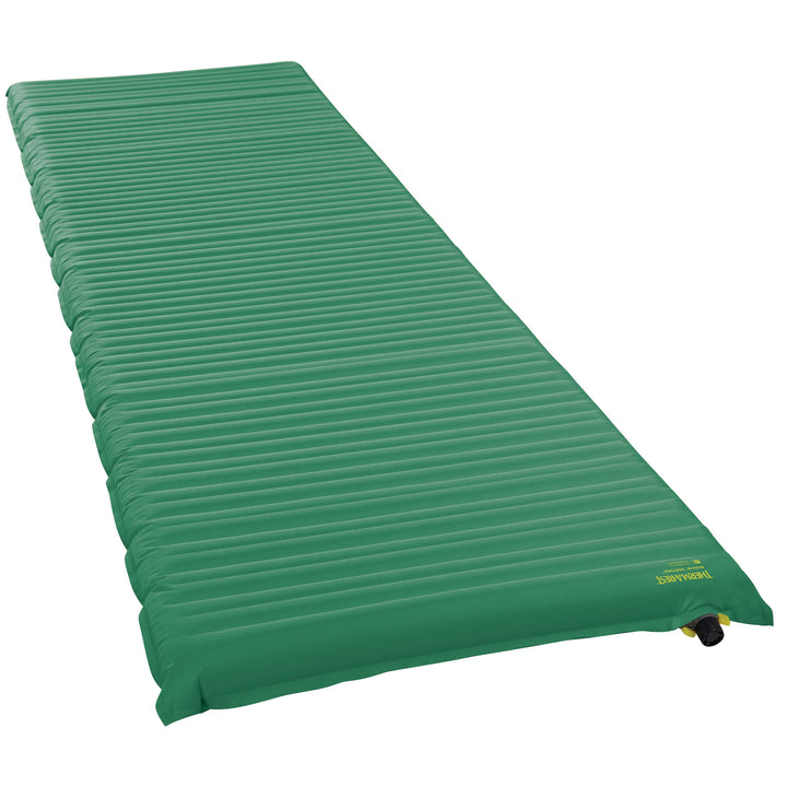 Therm-a-Rest NeoAir Venture Isomatte für Camping und Rucksackreisen, Kiefer, gross, 63,5 x 190,8 cm