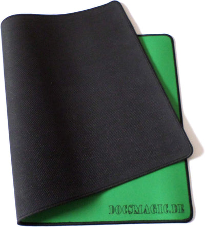 docsmagic.de 5 x Premium Playmat Green - 60 x 34 cm Stitched 3mm - Spielmatte Grün 5 x Spielmatte Gr