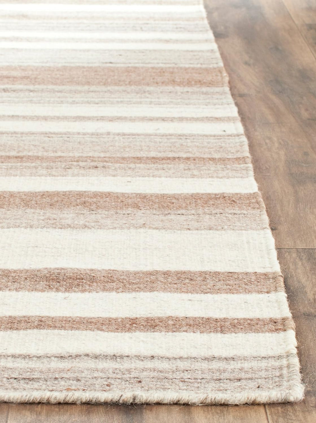 SAFAVIEH Zeitgenössische Teppich für Wohnzimmer, Esszimmer, Schlafzimmer - Dhurrie Collection, Kurze