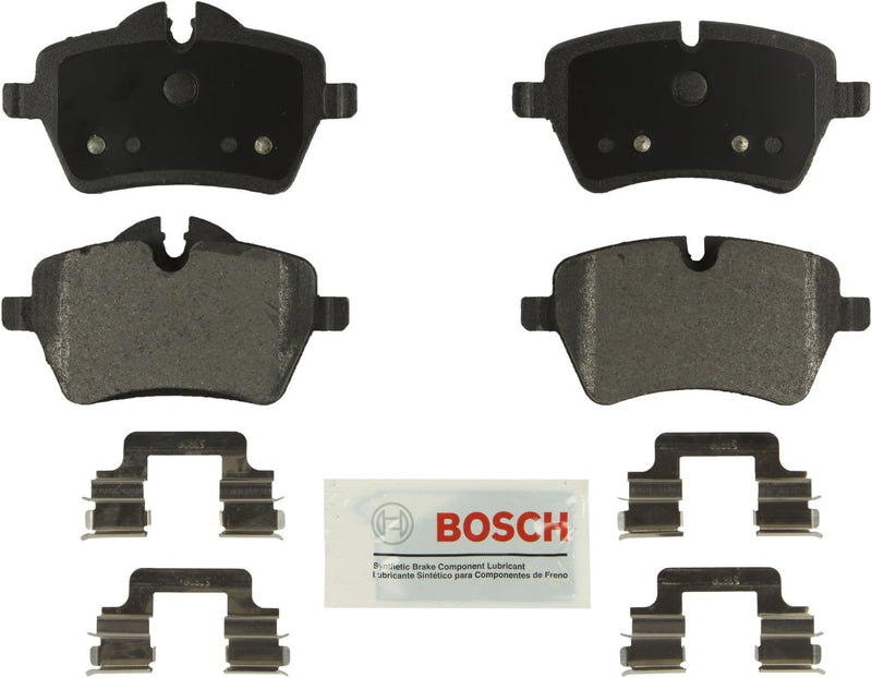 Bosch BE1204H Scheibenbremsbelagsatz, mit Beschlägen, vorne und hinten, Blau