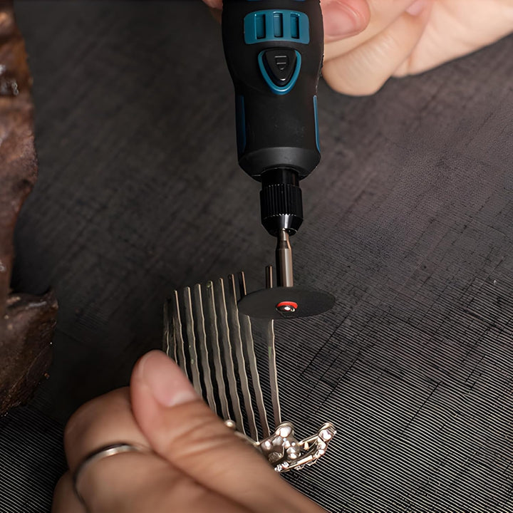 Multifunktionswerkzeug Akku Gravierstift, Mini Rotationswerkzeug mit 50 Zubehörteilen, 3 Drehzahlen