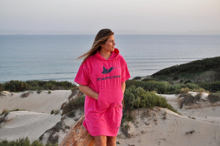 ATLANTIC SHORE | Surf Poncho | Badeponcho mit Kapuze aus 100% Baumwolle | Unisex | Basic für Erwachs