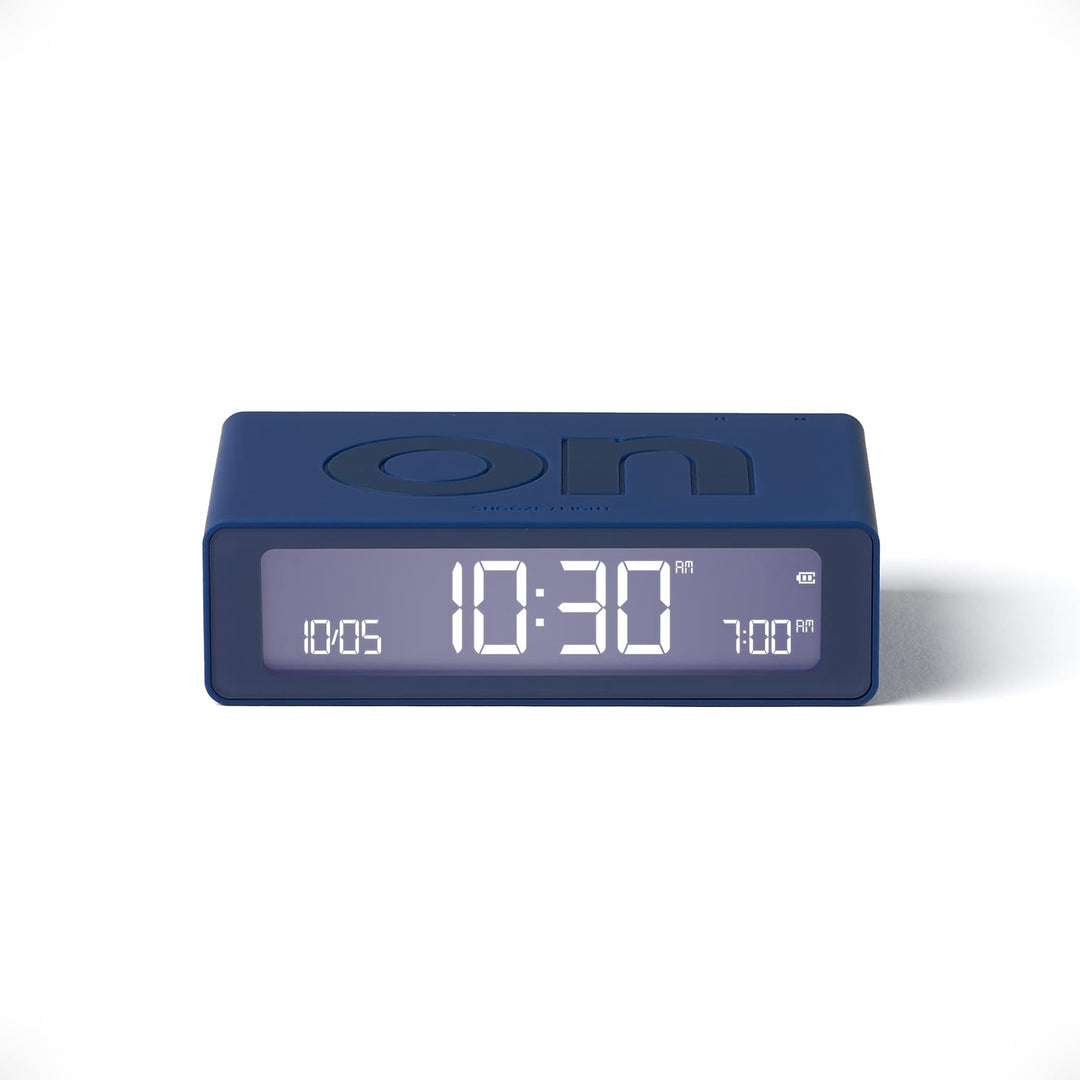 Lexon Flip Mini Reisewecker, digitaler LED-Wecker mit On/Off-Funktion, Einstellbarer Helligkeit, wie