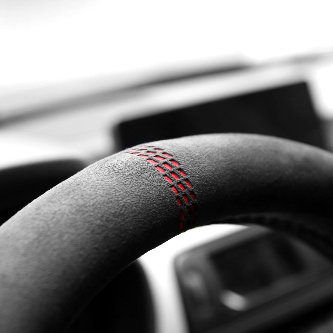 S-TETIC® Premium Lenkradbezug aus Alcantara | Racing Red Edition | Universalgrösse 36-38 cm | Lenkra