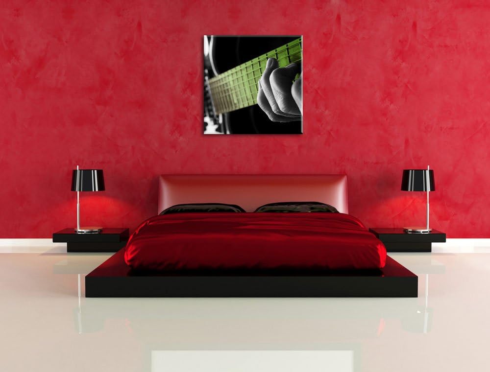 Pixxprint Mann spielt auf E-Gitarre schwarz/weiss, Format: 70x70 auf Leinwand, 70x70