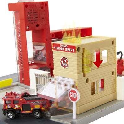 Matchbox HBD76 - Feuerwache Spielset, mit 1 Feuerwehrauto im Massstab 1:64, Licht- und Soundeffekten