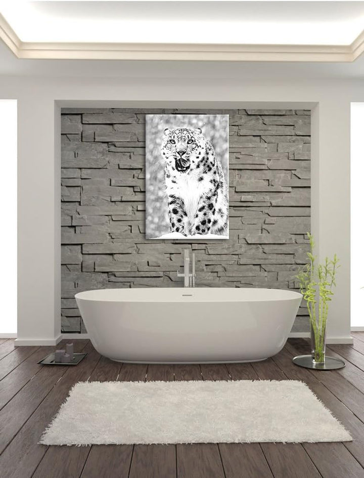 Pixxprint Leopard im Schnee Kunst B&W / 100x70cm Leinwandbild bespannt auf Holzrahmen/Wandbild Kunst