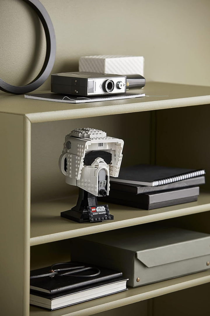 LEGO 75305 Star Wars Scout Trooper Helm Bauset für Erwachsene, Deko, Geschenkidee, Modell zum Bauen