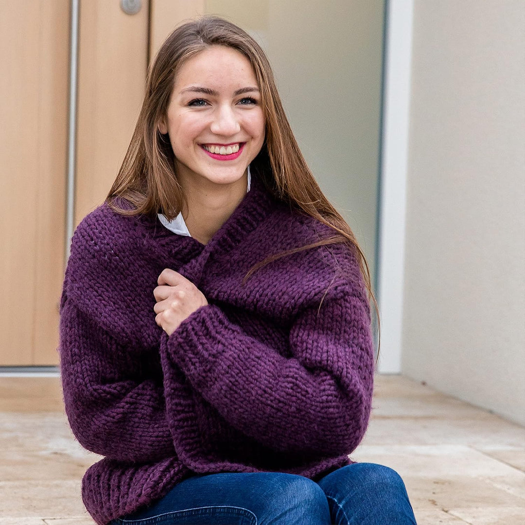 Gründl Alaska uni (Strick- und Häkelgarn mit wollartigem Charakter aus 80% Polyacryl und 20% Wolle,