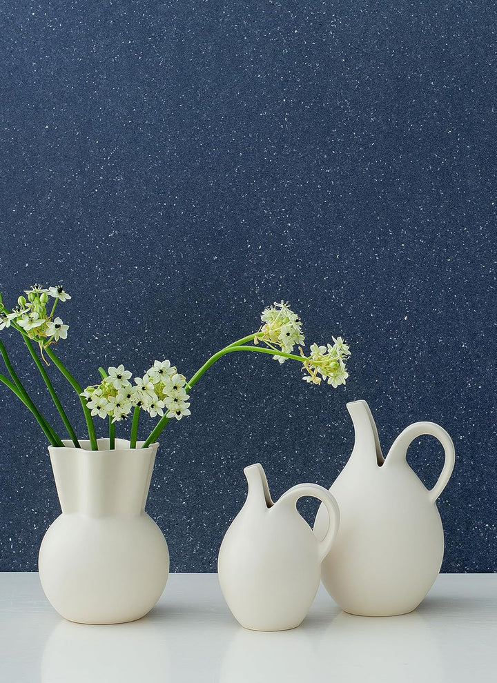 SPALTEKANDEN #64 | gebrochen Weisse KARAFFE & VASE | Eva Stahr-Nielsen | Spring Copenhagen