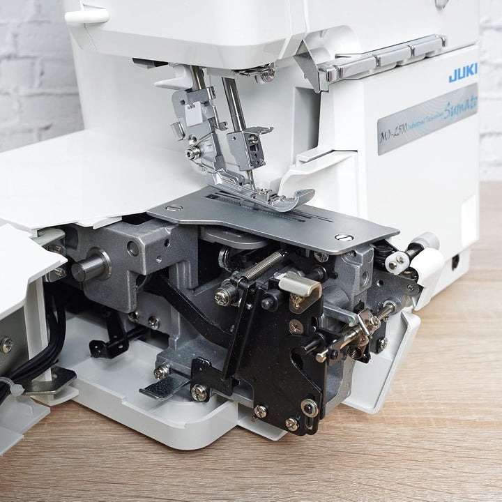 Juki MO-2500 Sumato 4/3/2 Overlock-Nähmaschine mit Lufteinfädelung