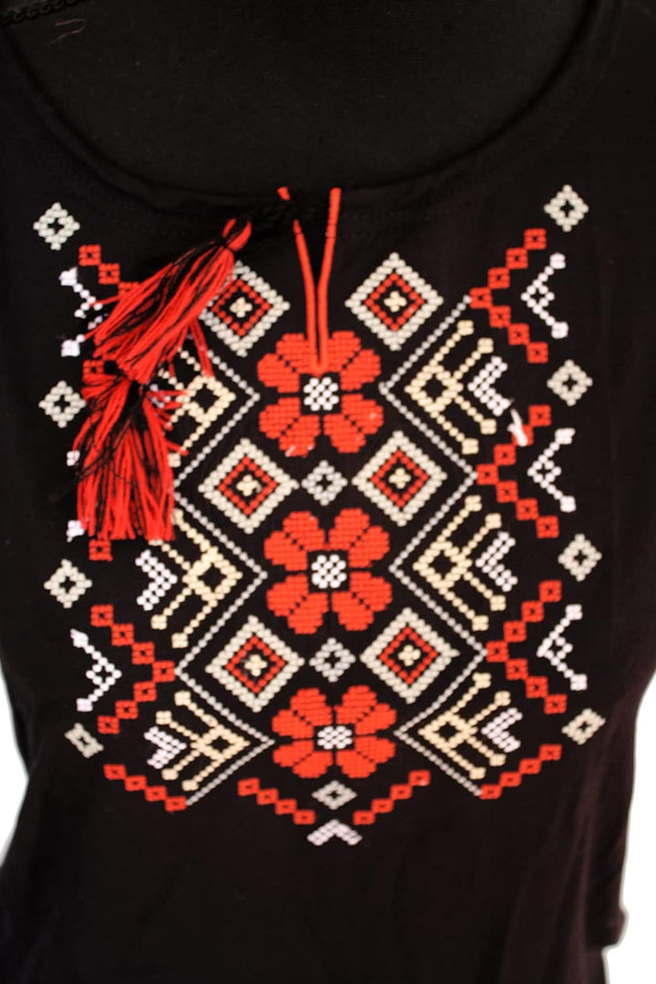 Damen Bekleidung T-Shirt Vyshyvanka Stickerei ukrainische ethnische Ornamente Grösse L