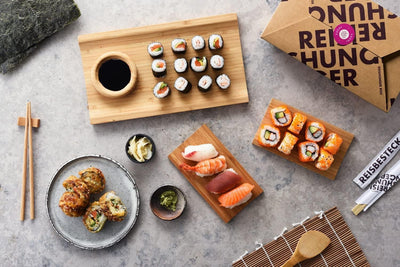 Reishunger Sushi Equipment Box, inkl. Easy Sushi Maker + Rezeptkarte: Maki, Inside-Out und Nigiri Su