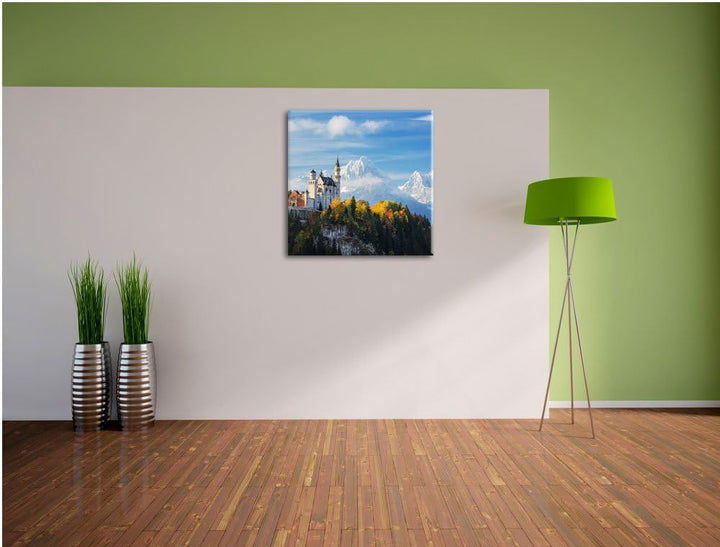 Pixxprint Schloss Neuschwanstein im Herbst, Format: 70x70 auf Leinwand, 70x70