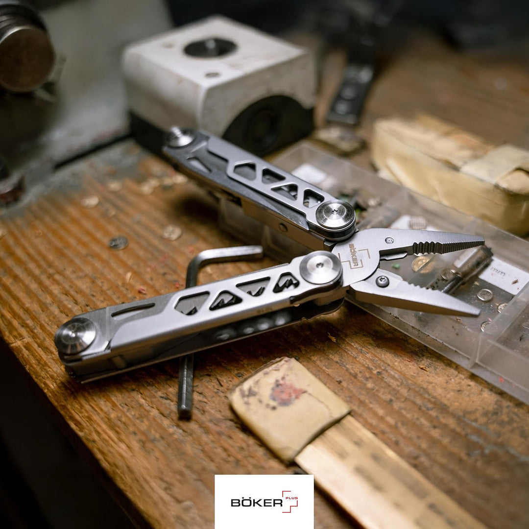 BÖKER PLUS® Specialist Pro - EDC Muti-Tool mit Clip &amp; Gürtel-Tasche - Edelstahl Multifunktions-Werkz