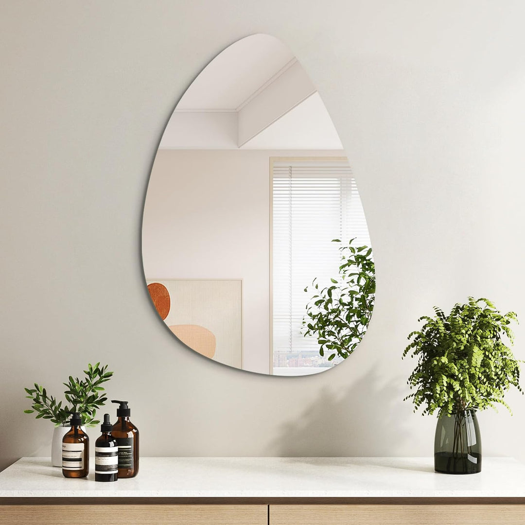 Rahmenloser Spiegel, unregelmässiger Spiegel 65 x 90 cm, moderner Wandspiegel, geeignet für Badezimm