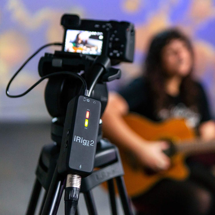 IK Multimedia iRig Pre 2 Mikrofon-Vorverstärker für Smartphones, Tablets und Videokameras, IP-IRIG-