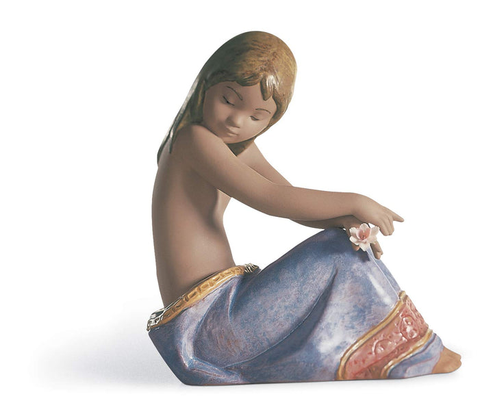 LLADRÓ Mädchen-Figur Sitzendes Südseemädchen. Mädchen. Porzellan.