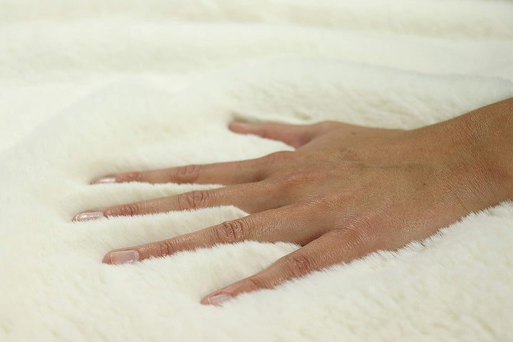 jilda-tex Wohn- Kuscheldecke Felloptik Rabbit Deluxe 150x200 cm 750 GSM Felldecke (Weiss) Weiss 150x