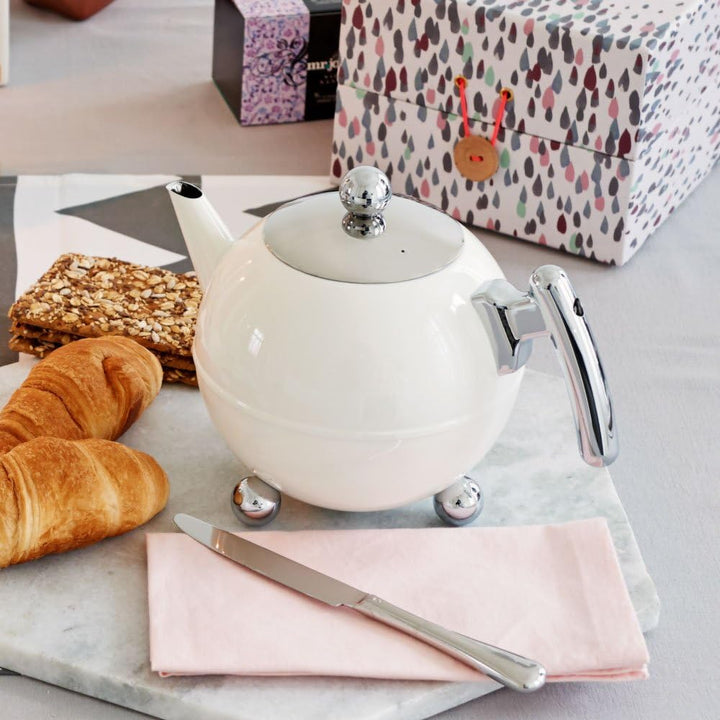 Creme-Weisse bauchige doppelwandig isolierte Edelstahl Teekanne 1.2 Liter