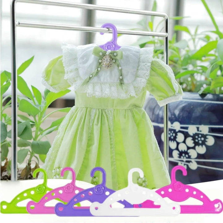 Baby Kleiderbügel,10 Stück Puppenkleiderbügel,Kunststoff Kleiderständer,Zubehör für den Puppenhausha