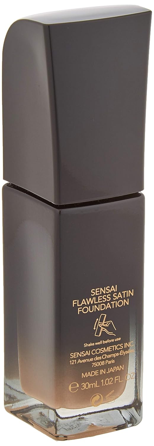 Sensai Flawless Satin Foundation, Number 204.5, Warm Beige 30 ml, Warm Beige