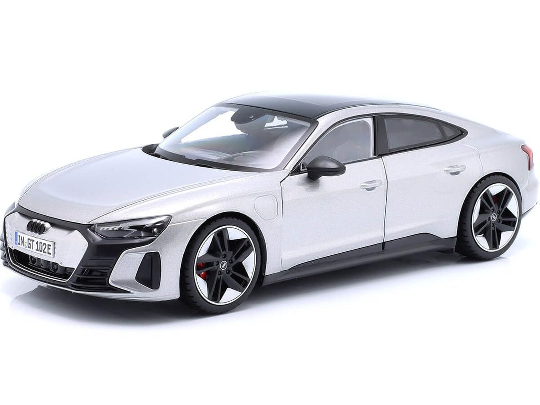 Bburago - AUD RS E-Tron GT - 2022-1/18