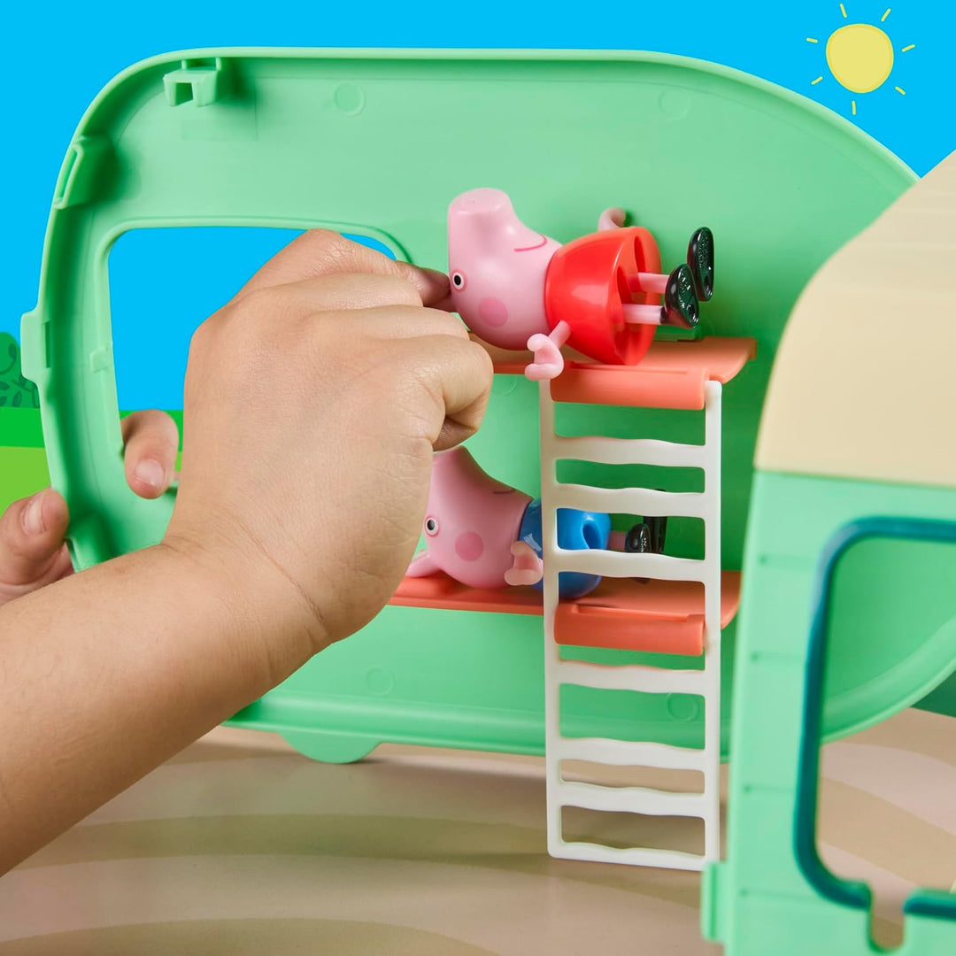 Peppa Pig Wohnwagen der DREI Wutz-Geschwister Spielset mit 3 Figuren, darunter Baby Evie, Vorschulsp