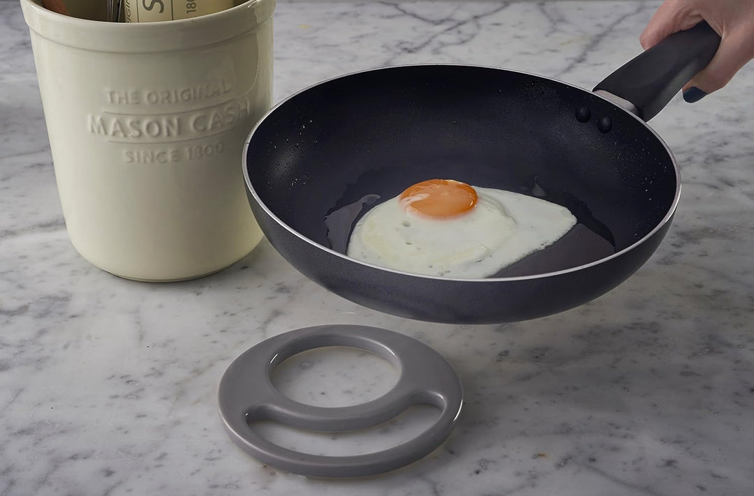 Mason Cash Innovative Küchenhelfer Topf und Untersetzer, Keramik, aus/weiss, 16 x 16 x 20 cm Utensil