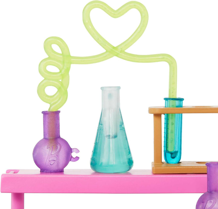 Barbie Wissenschaftslabor-Spielset mit 2 Puppen, Labortisch und mehr als 10 Zubehörteilen, HJY95