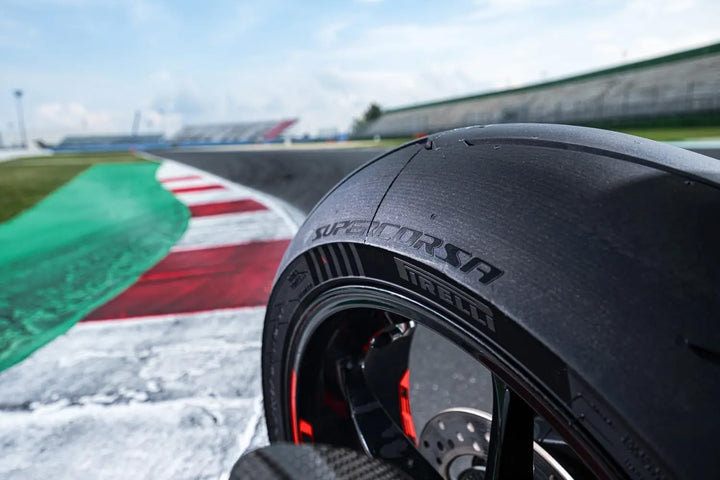 Pirelli 2166900-120/70/R17 58W - E/C/73dB - Ganzjahresreifen