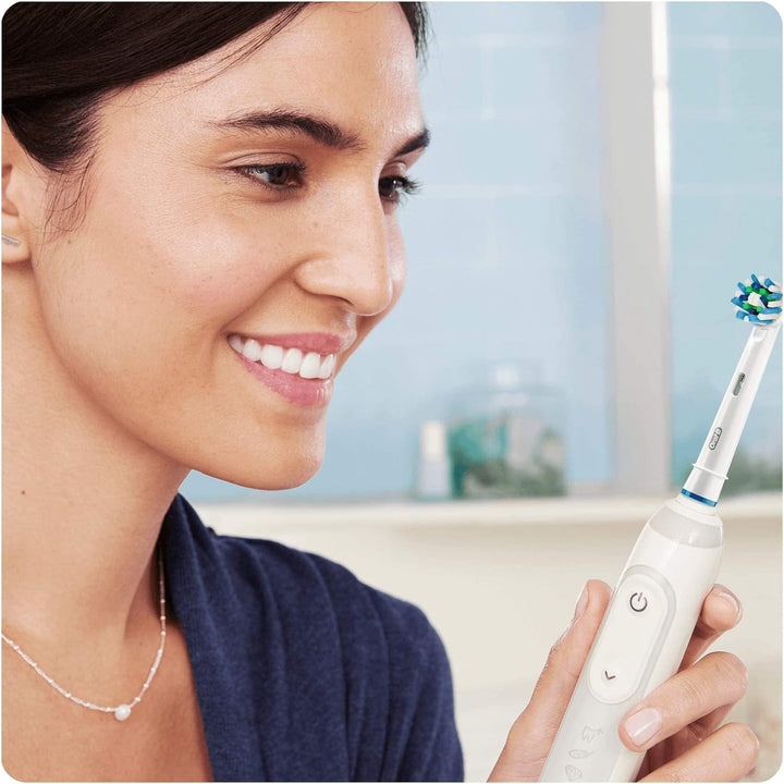 Oral-B Braun CrossAction Ersatz-Bürstenköpfe, 4 Stück Weiss, Weiss