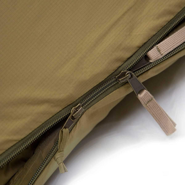 Carinthia Eagle Schlafsack ultraleichter 3 Jahreszeiten-Schlafsack kleines Packmass für Outdoor, Cam