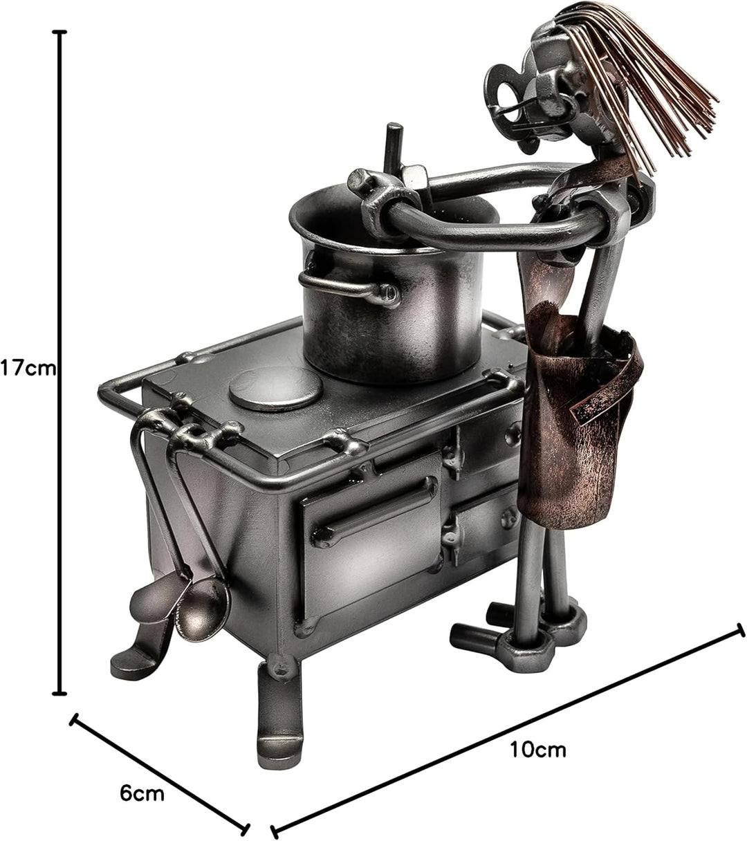 STEEMO Schraubenmännchen Köchin Kochen Küche Geschenk Metall-Kunst Deko 10x6x17 cm