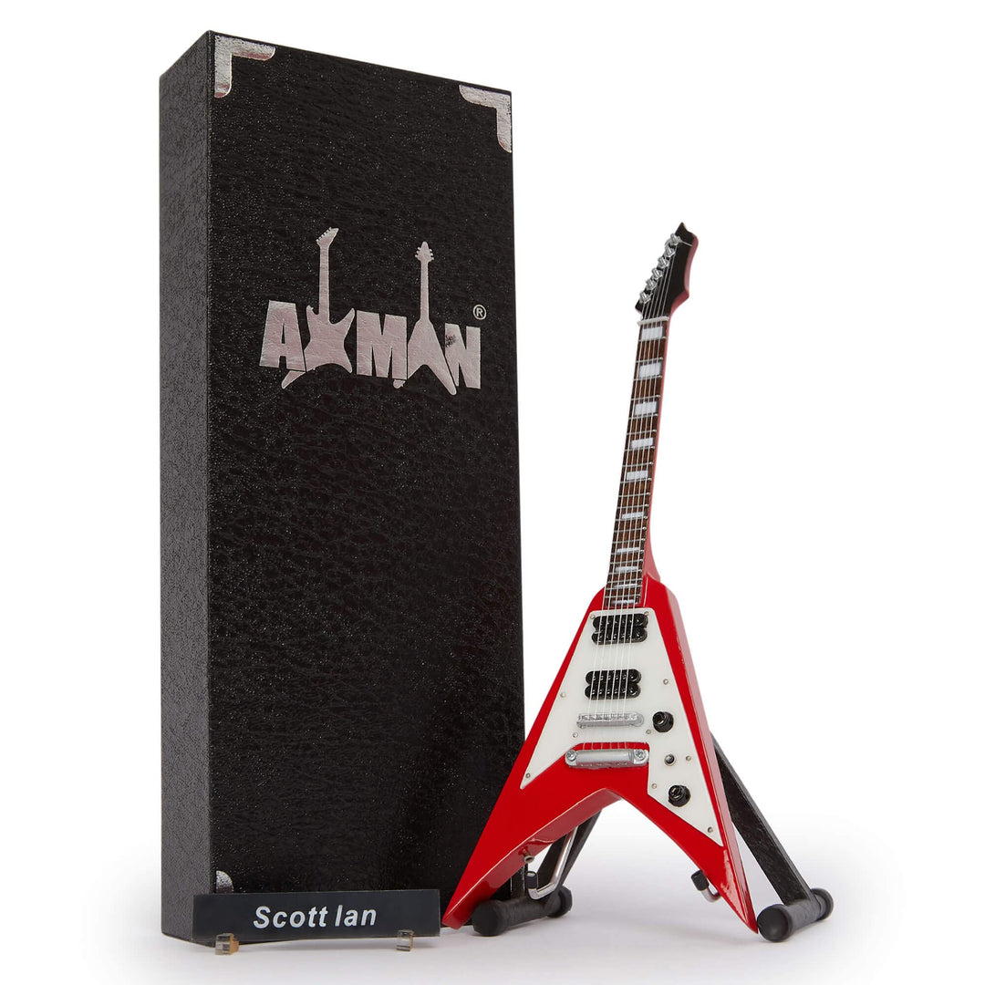 Axman Scott Ian Miniatur-Gitarren-Nachbildung – Musikgeschenke – handgemachte Ornamente im Massstab