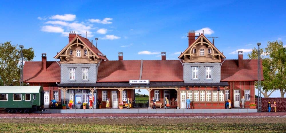 Kibri 39367 - Bahnhof Fürstenberg H0