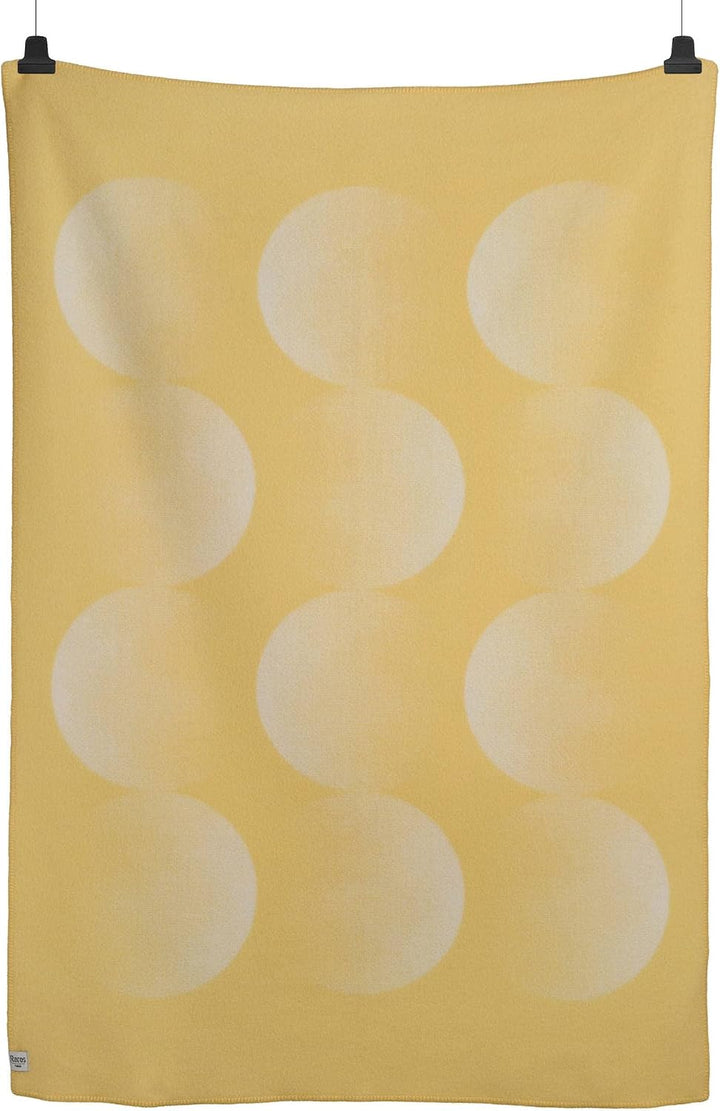 RØROS TWEED - Moon - Wolldecke aus norwegischer Lammwolle - Design von Clara von Zweigbergk - Decken