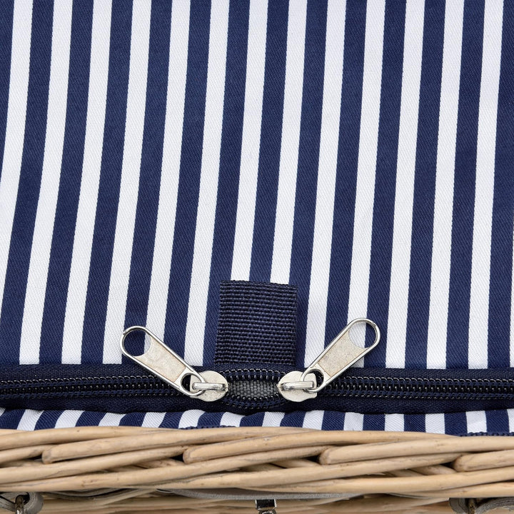 casa.pro Picknickkorb für 2 Personen Picknick-Set mit Kühltasche inkl. Geschirr Besteck Korkenzieher