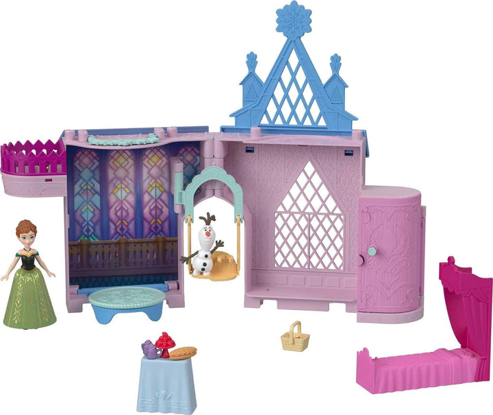 Disney Frozen Annas Schloss in Arendelle: Das Spielset lässt Sich öffnen und enthält im Inneren EIN