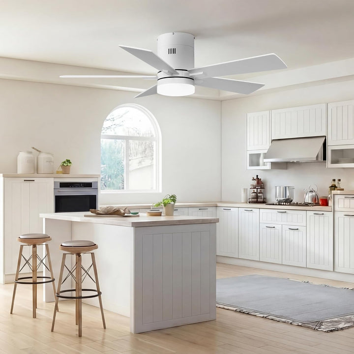 Deckenventilator mit Beleuchtung 106.6 cm, 5 Massivholzflügel (Weiss) | Ultraflaches Design 28 cm, 6