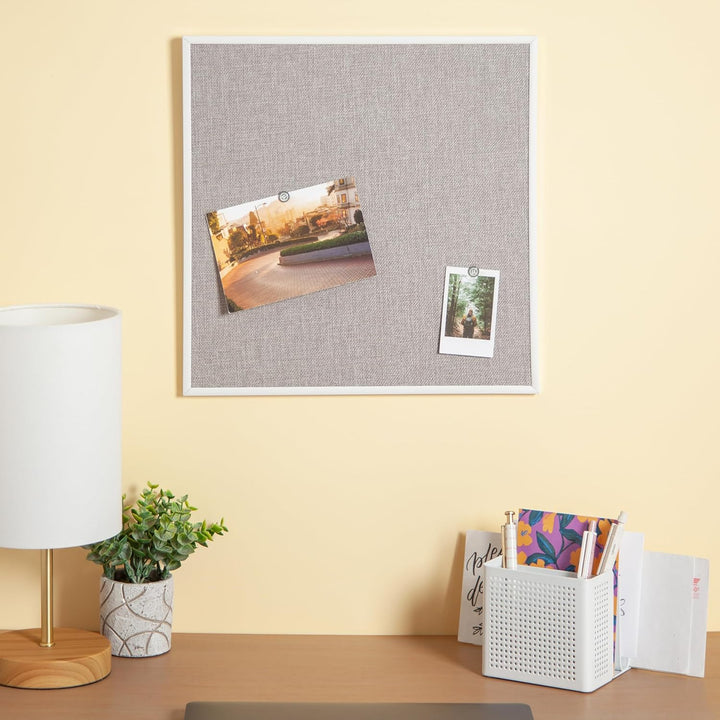 U Brands Pinnwand aus Leinen mit weissem Metallrahmen, 35,6 x 35,6 cm Weisser Rahmen Bulletin, Weiss