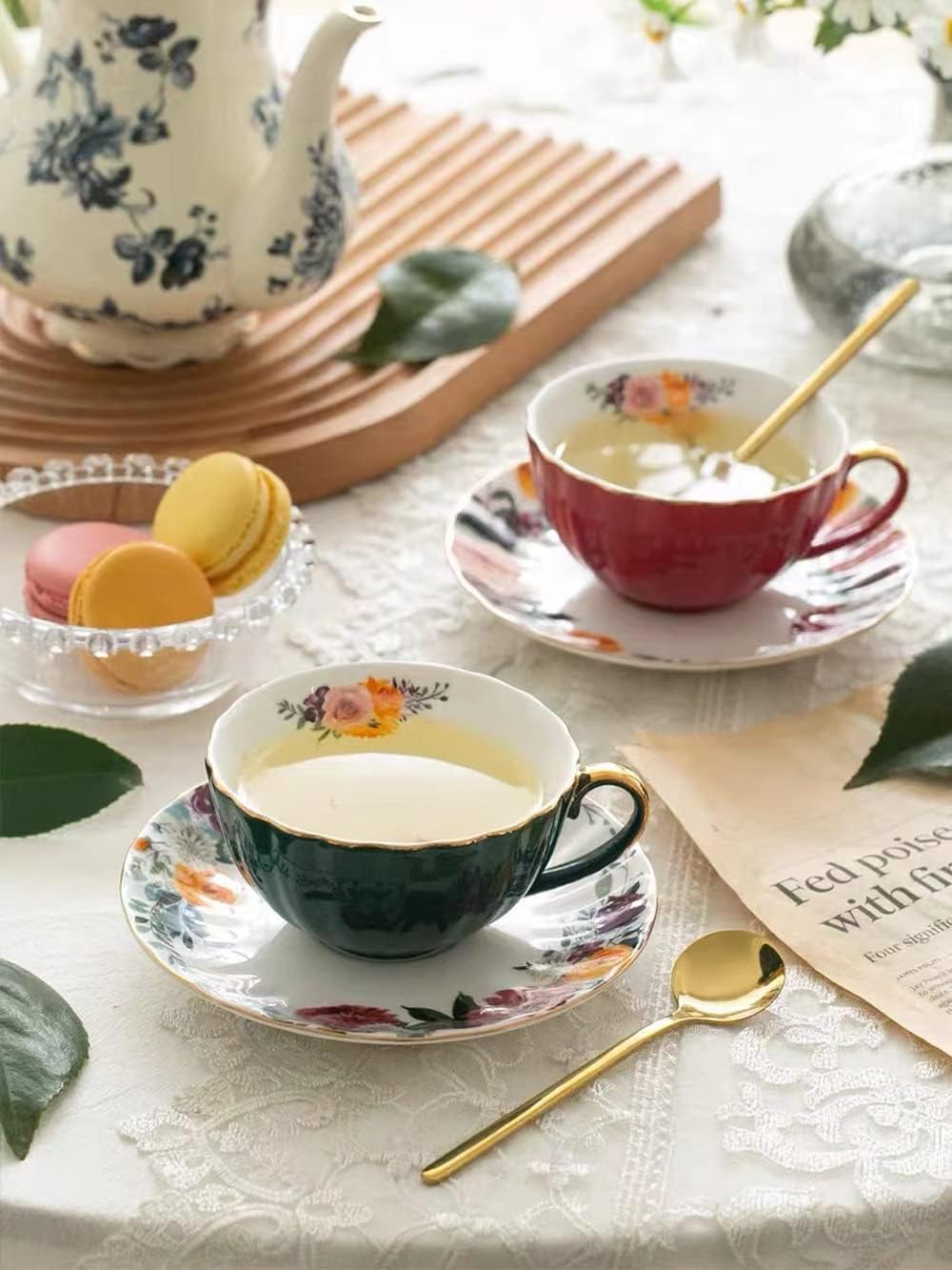 Porzellan Teetasse mit Untertassen und Löffel, 2 Satz von 8 oz Floral Kaffeetasse mit Goldrand Halte
