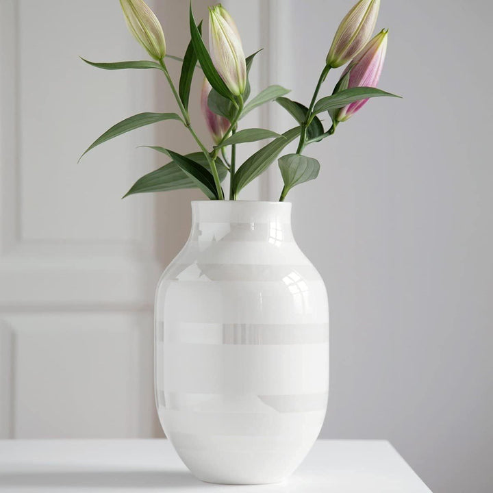 Kähler Vase H31 cm Omaggio Originaldesign mit handgemalte Streifen, Weiss Perlmutt H31 cm, Perlmutt
