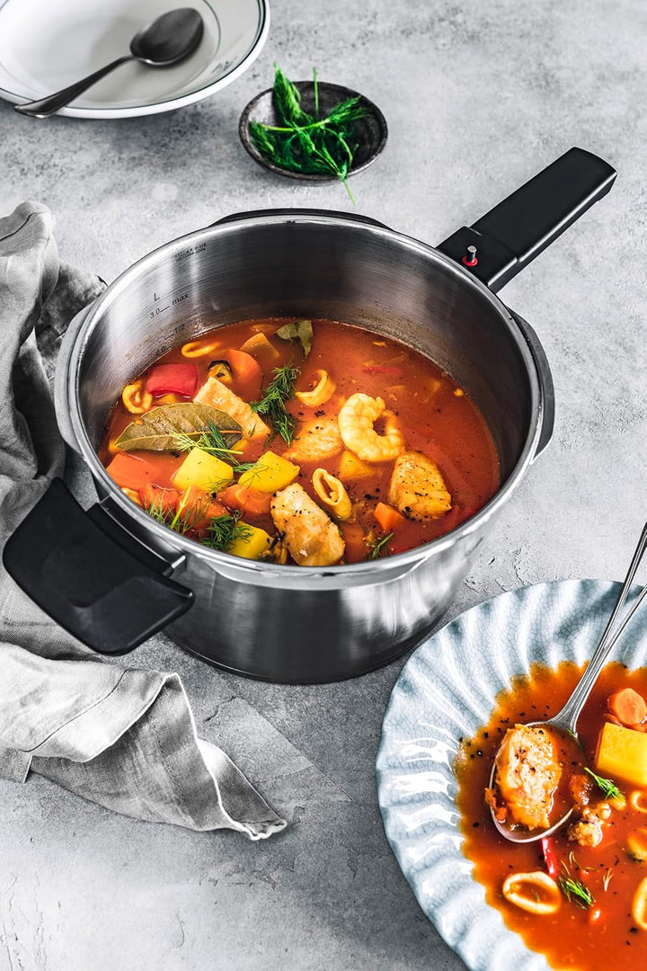 Fissler Vitaquick Premium / Schnellkochtopf (6 L, Ø 22 cm) Edelstahl-Dampfkochtopf, 2-Garstufen, Mad