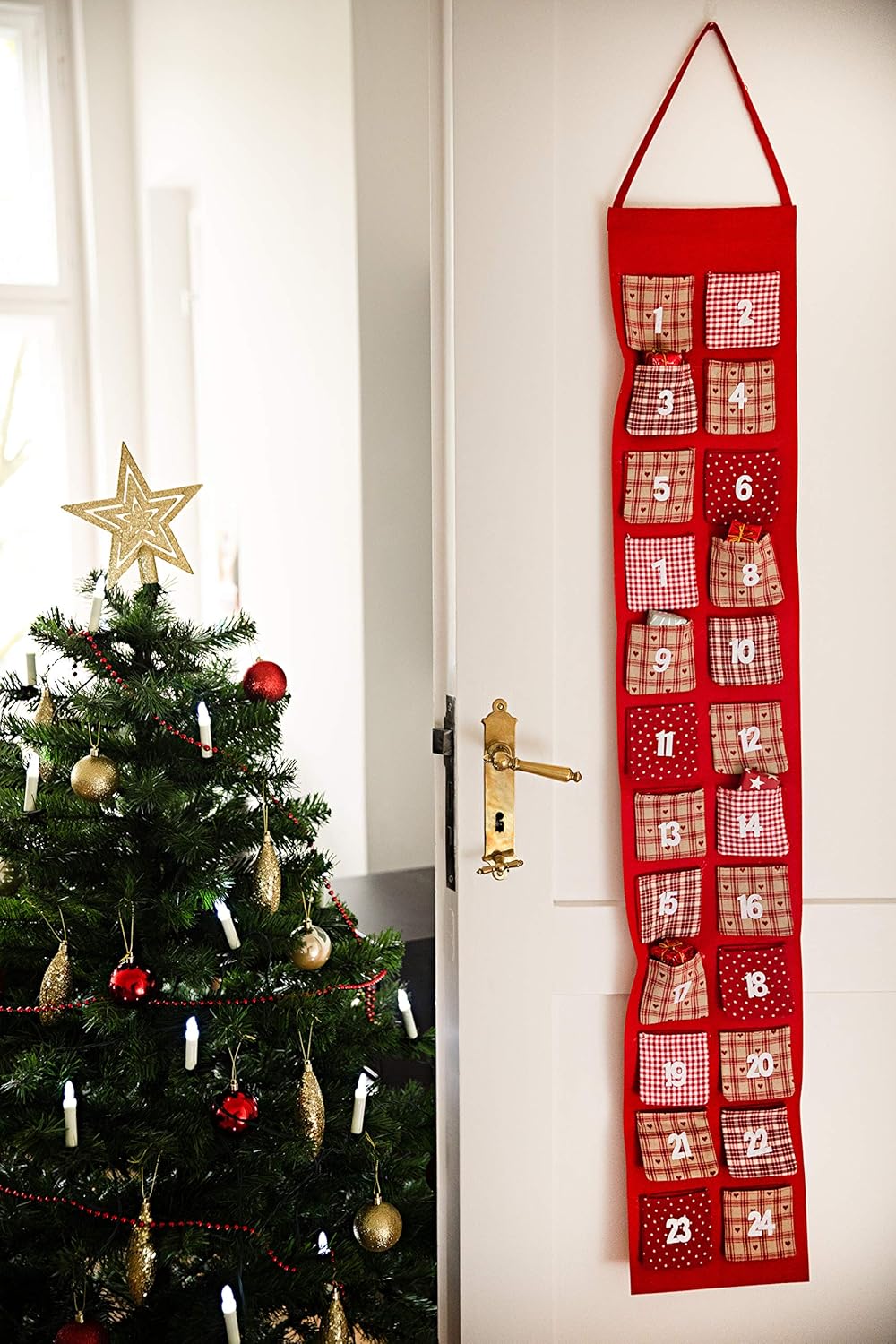 Heitmann Deco 91561 Adventskalender aus Filz zum Befüllen, rot, Stoff, 39 x 23 x 3,5 cm, Rot