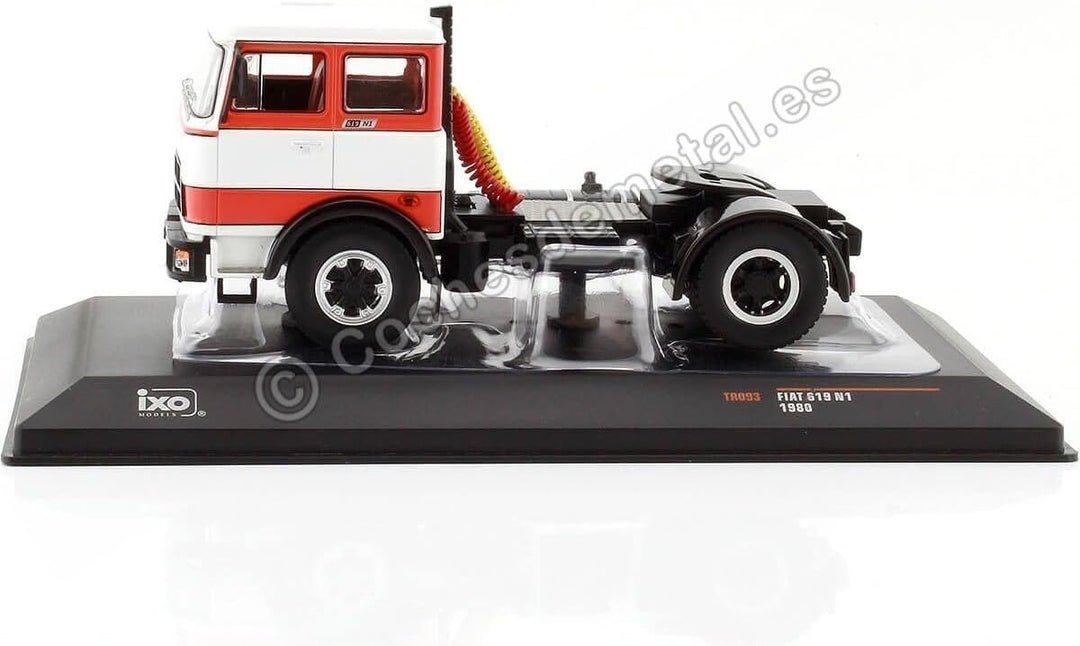 Ixo FIAT 619 N1 Zugmaschine 1980 (rot/Weiss) 1:43
